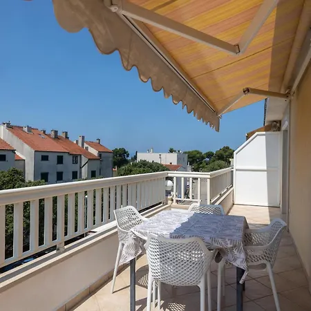 Apartman Apartments Ivo