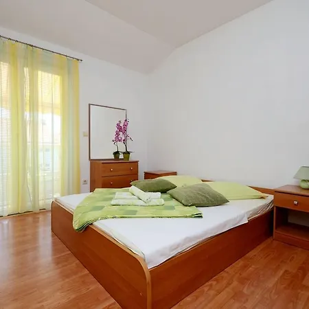Apartment Pero Makarska