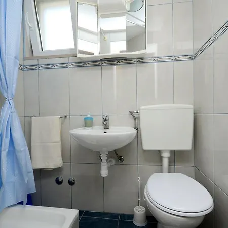 Apartments Ivo * Makarska